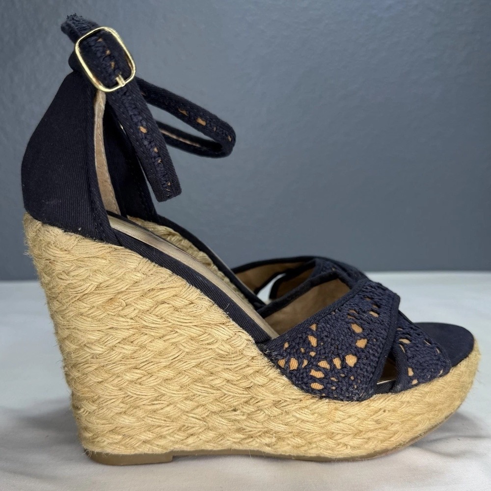 NWOT Candie's Women 7 Espadrille Wedge Sandals Platform Strap Navy Vacation